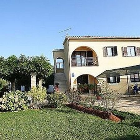 Apartments Josipa Porec Exterior photo