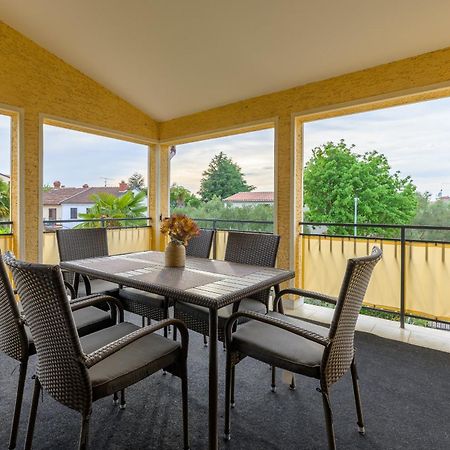 Apartments Josipa Porec Exterior photo