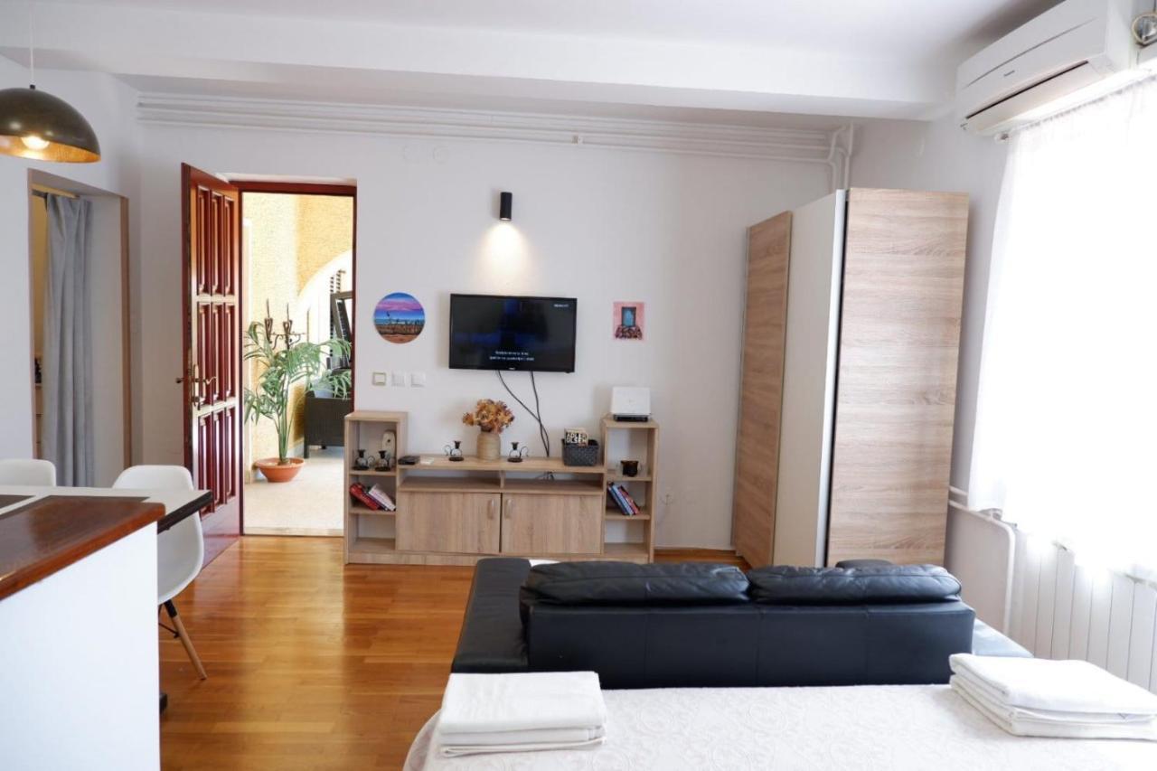 Apartments Josipa Porec Exterior photo