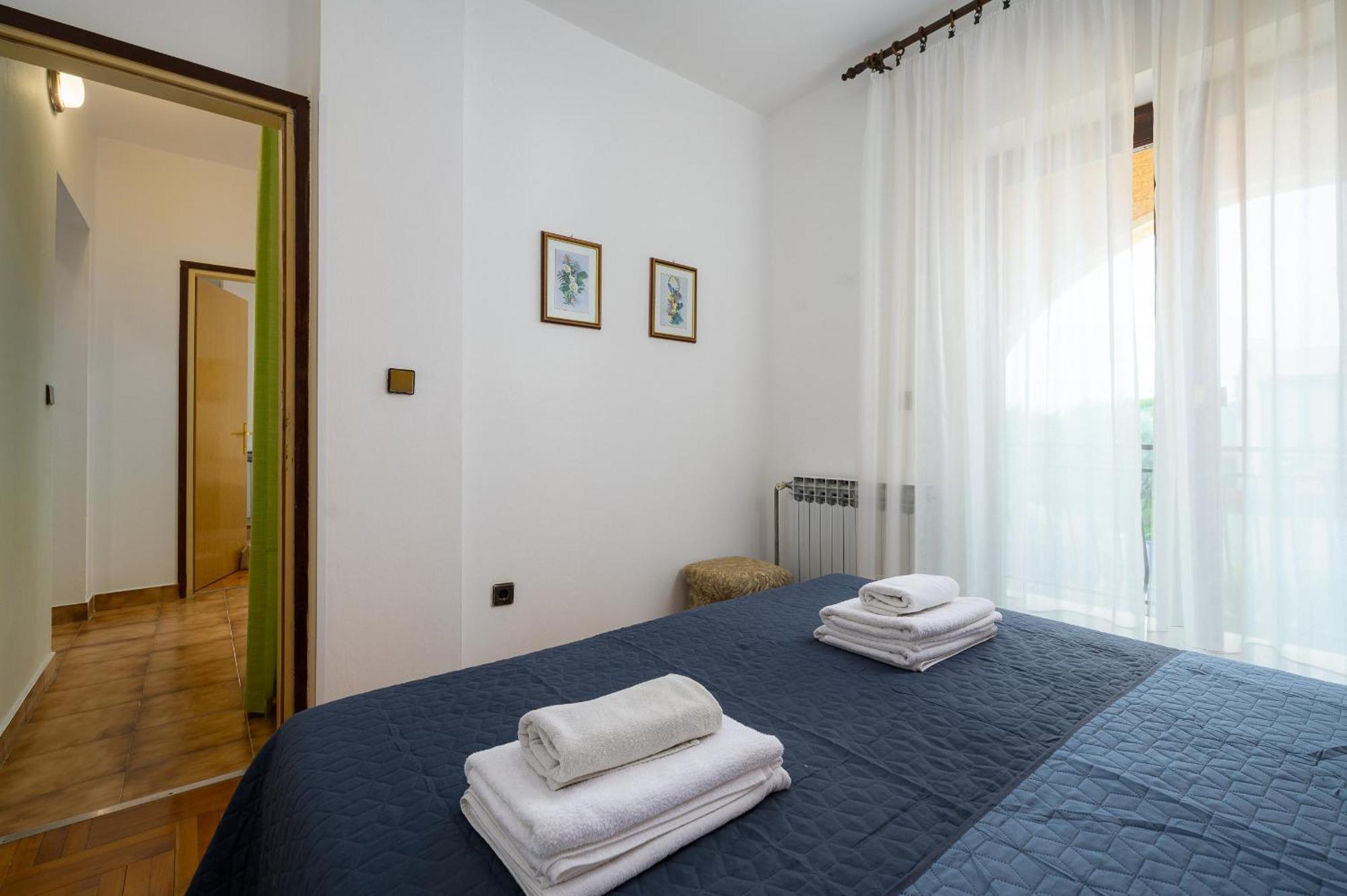 Apartments Josipa Porec Exterior photo