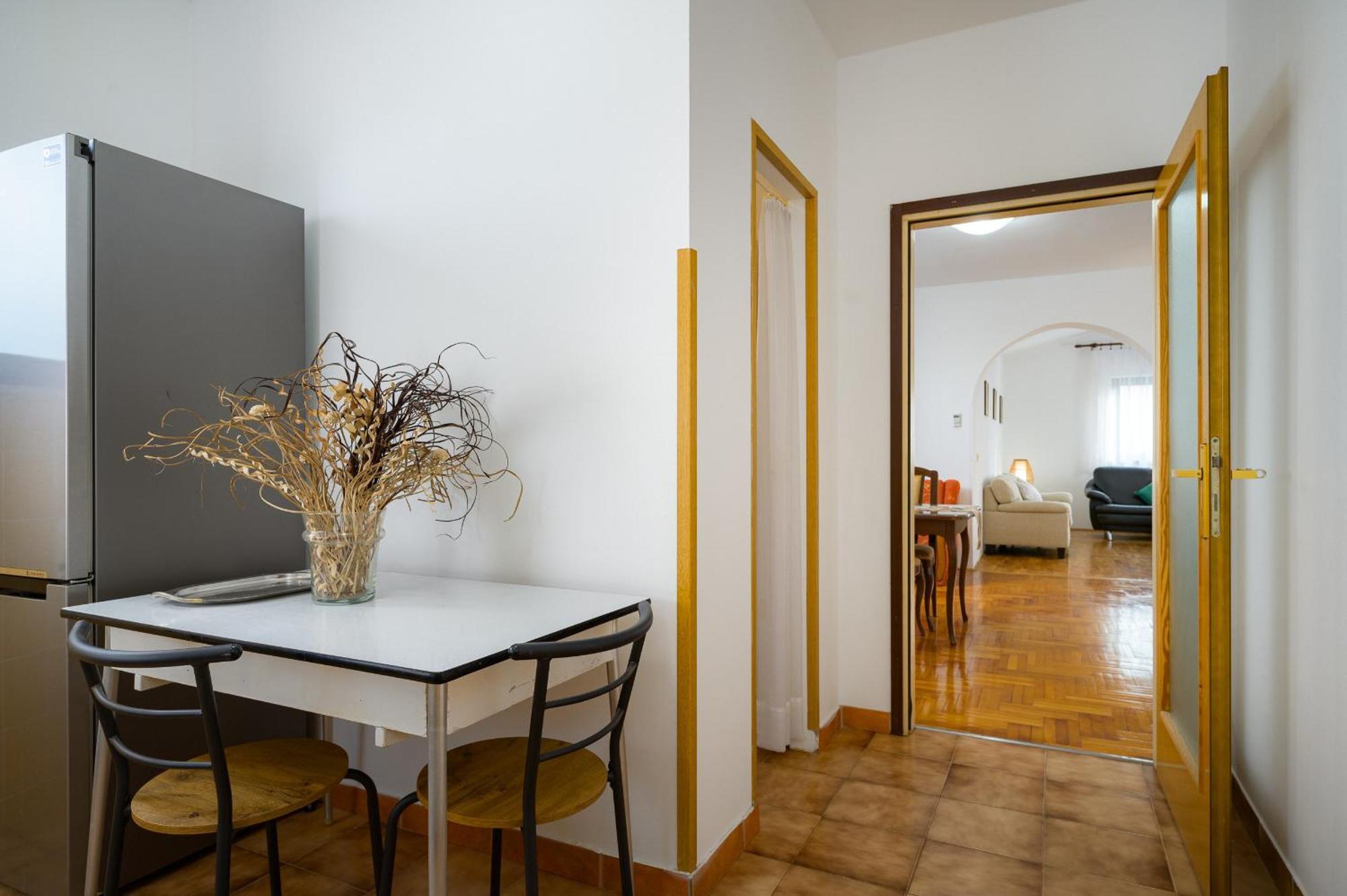Apartments Josipa Porec Exterior photo