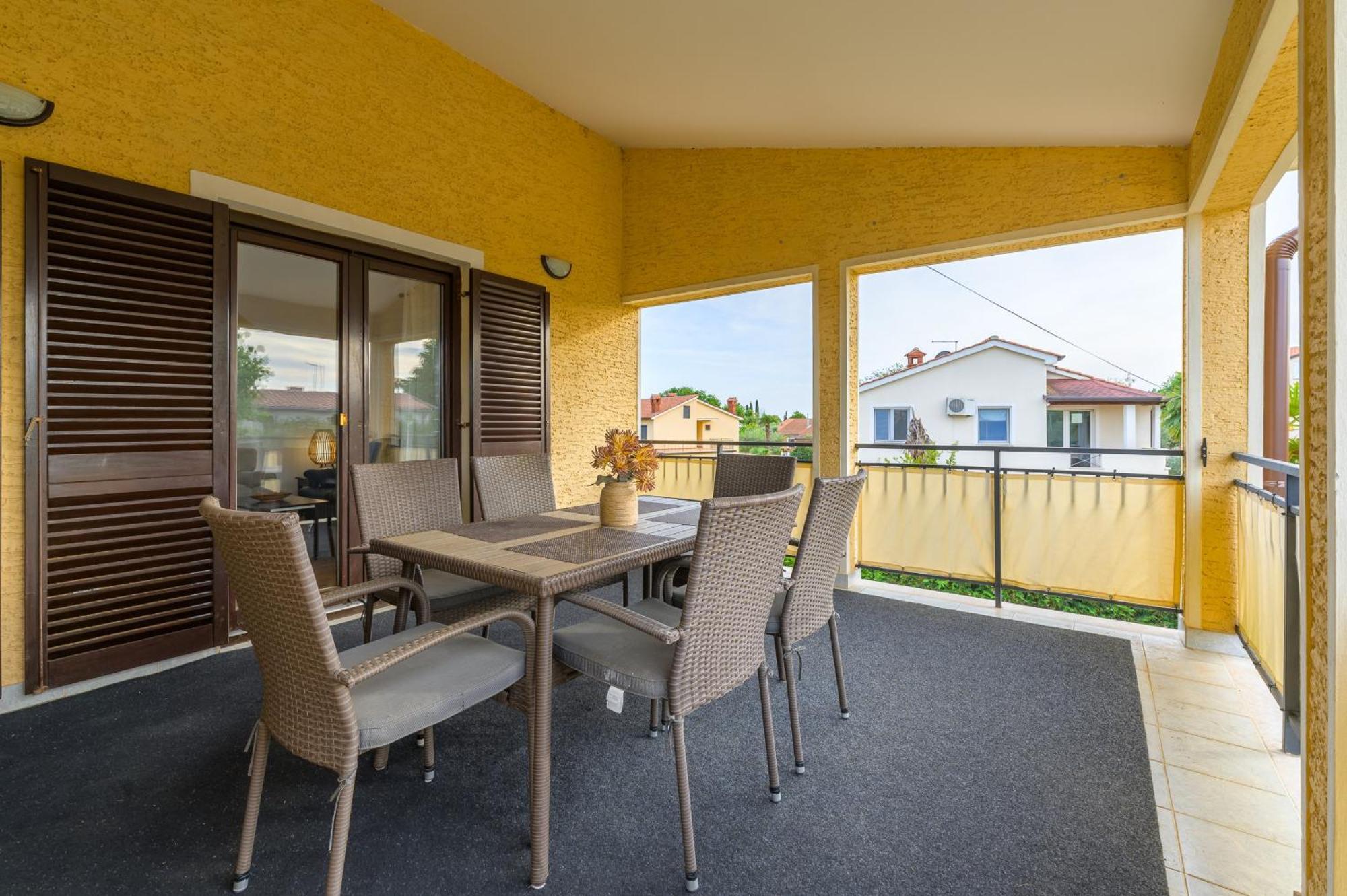 Apartments Josipa Porec Exterior photo